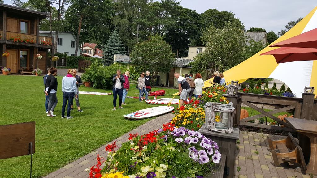Guest House And Camping Jūrkalne 외부 사진