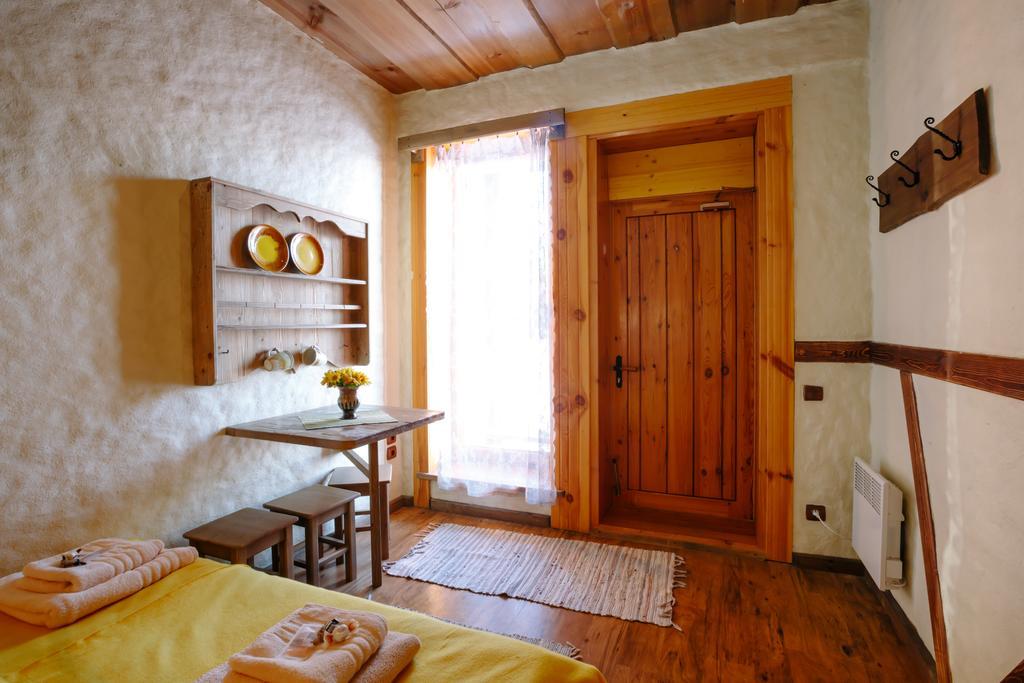 Guest House And Camping Jūrkalne 외부 사진
